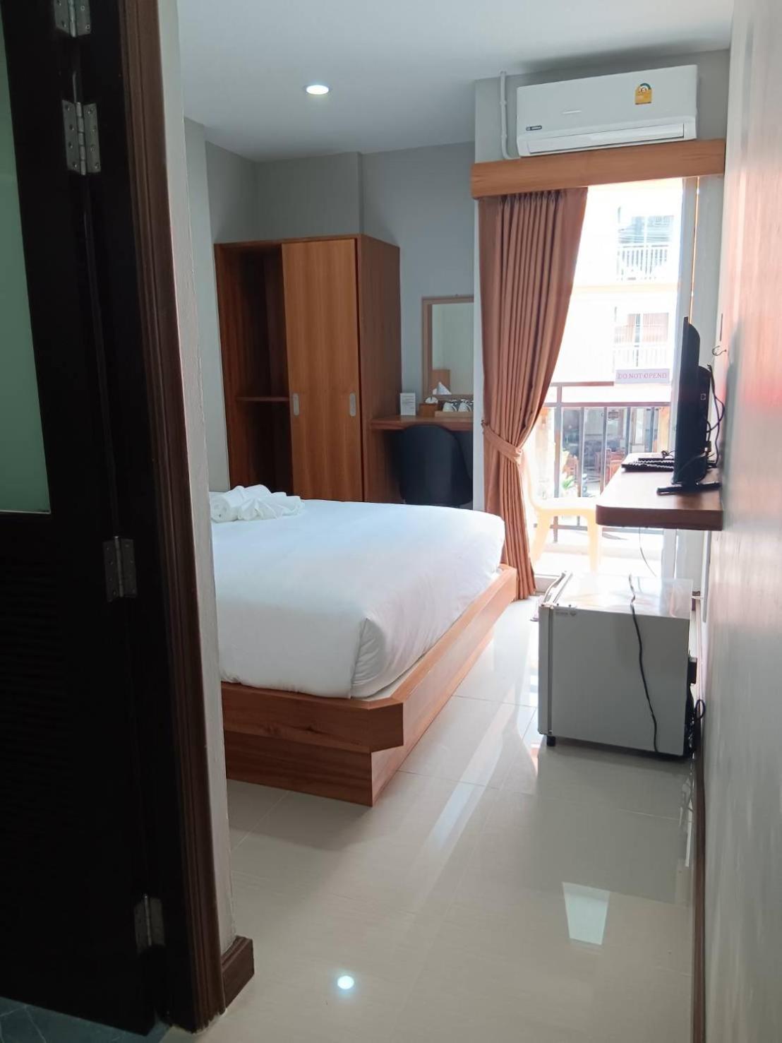 The Brown Boutique Patong Hotel Luaran gambar